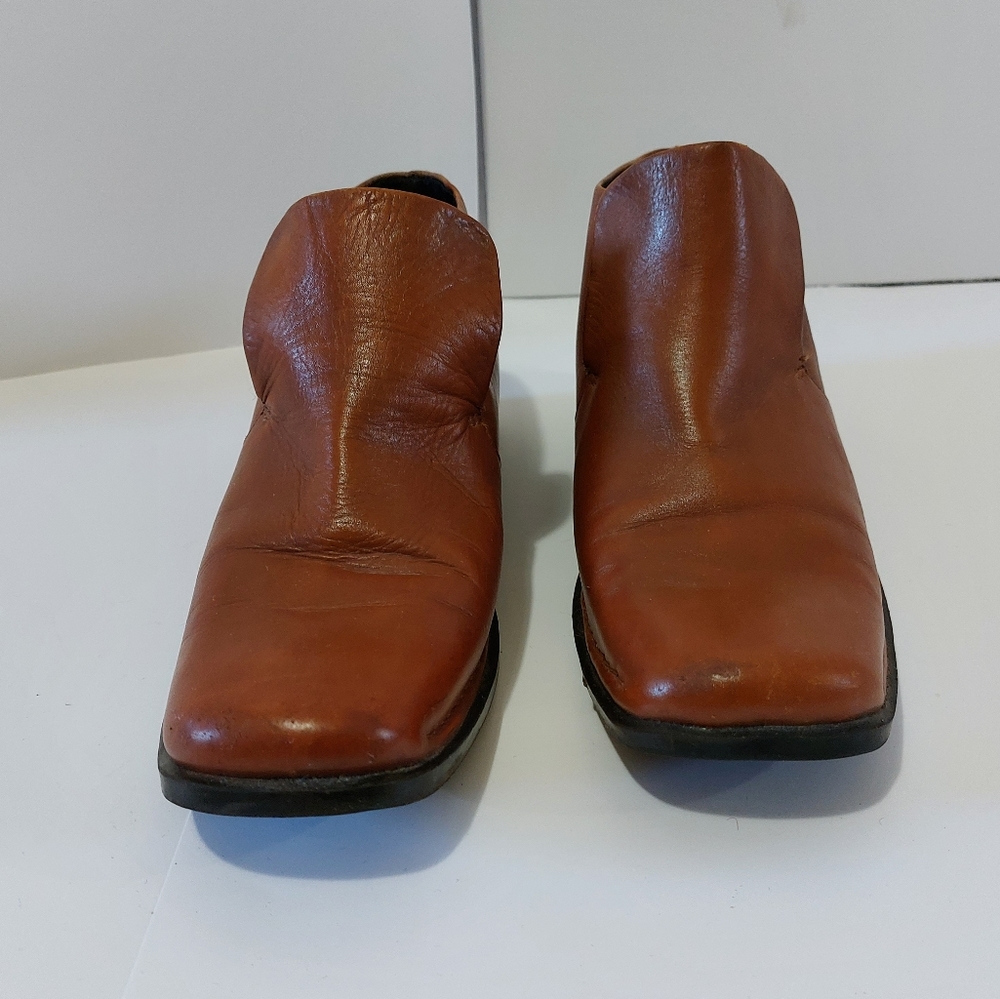 Brown Leather Short Booties (slip-on style) - Picture 2 of 4
